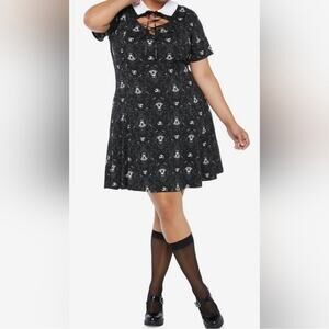 Hot Topic Emily the Strange Gothic Portrait Lac-Up Collar Dress - size 3X